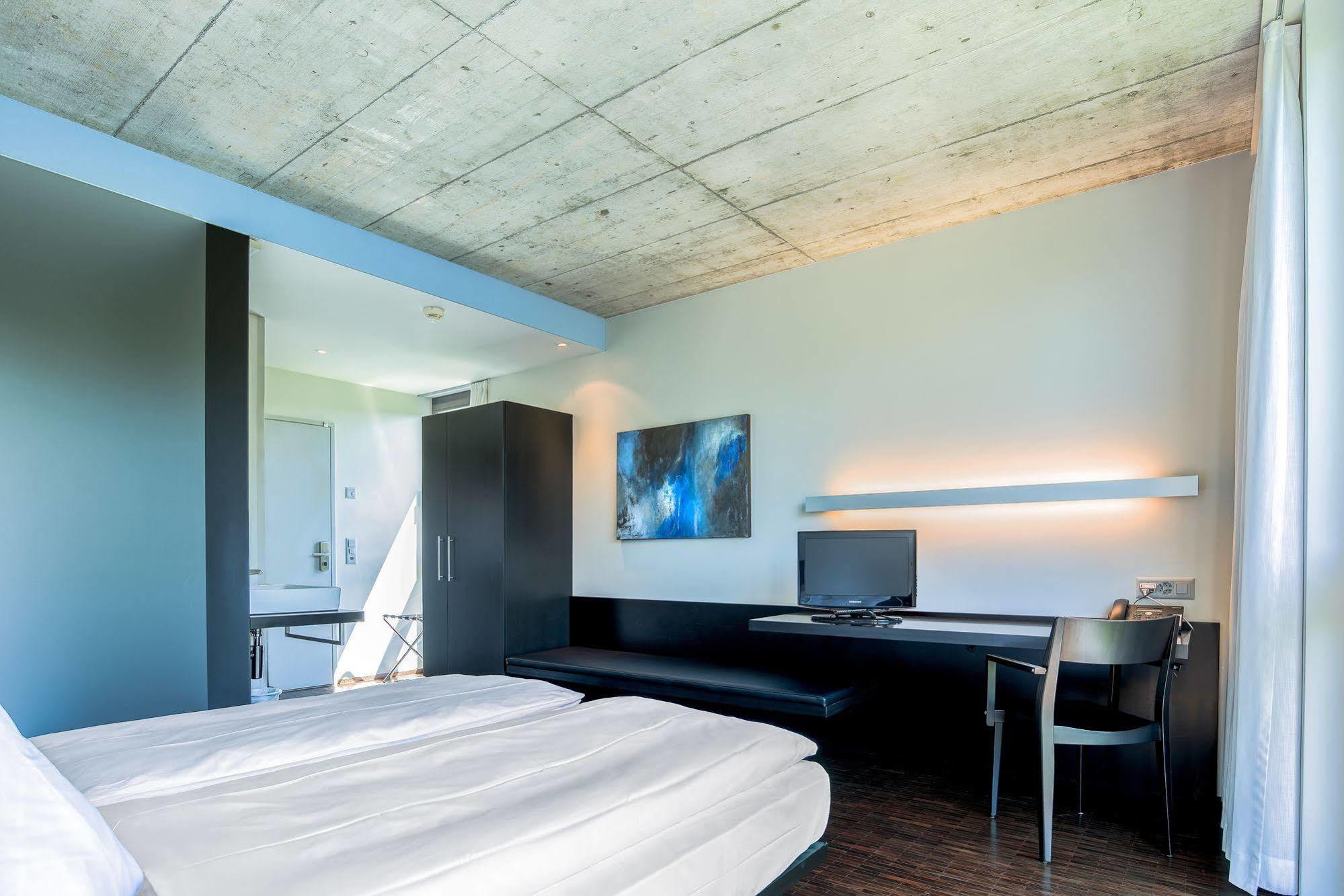Am Hafen Hotel 3*